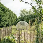 Luxuszelt Eco Farm 'de Waeldernis' De Waal