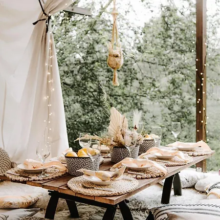 Luxury tent Eco Farm 'de Waeldernis' *